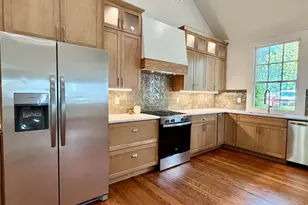217 N Barcelona, Pensacola, FL 32502 - Photo 2