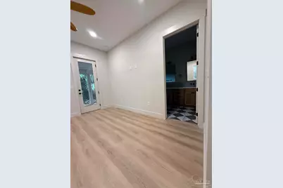 217 N Barcelona, Pensacola, FL 32502 - Photo 38