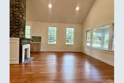 217 N Barcelona, Pensacola, FL 32502 - Photo 10