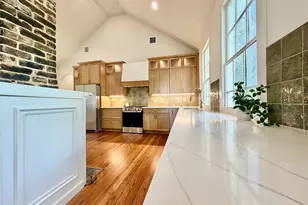217 N Barcelona, Pensacola, FL 32502 - Photo 8