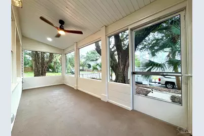 217 N Barcelona, Pensacola, FL 32502 - Photo 40