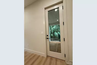 217 N Barcelona, Pensacola, FL 32502 - Photo 34