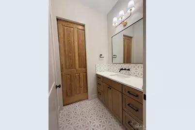 217 N Barcelona, Pensacola, FL 32502 - Photo 18