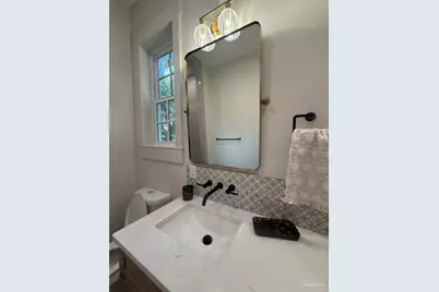 217 N Barcelona, Pensacola, FL 32502 - Photo 30