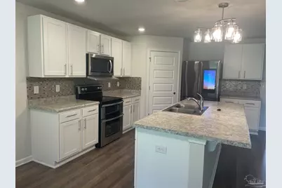 5241 Peach Dr, Pace, FL 32571 - Photo 4
