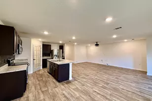 6420 Churchill Cir, Milton, FL 32583 - Photo 1