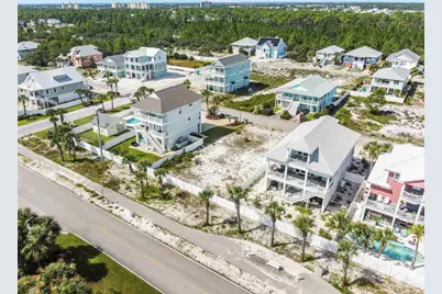 821 Sailfish Ct, Pensacola, FL 32507 - Photo 8