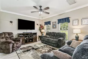 2213 Nolan Falkner Ct, Cantonment, FL 32533 - Photo 10