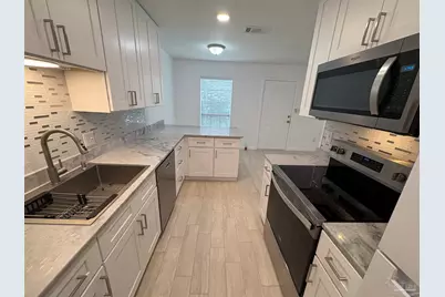 5979 Born Dr #3, Pensacola, FL 32504 - Photo 10