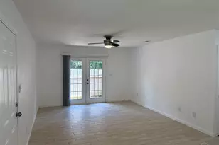 5979 Born Dr, Pensacola, FL 32504 - Photo 4