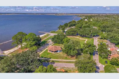 4036 Lancer St, Pace, FL 32571 - Photo 6