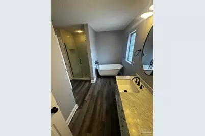 9104 Iron Gate Blvd, Milton, FL 32570 - Photo 18