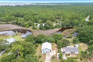 5770 Trout Bayou Cir, Milton, FL 32583 - Photo 2