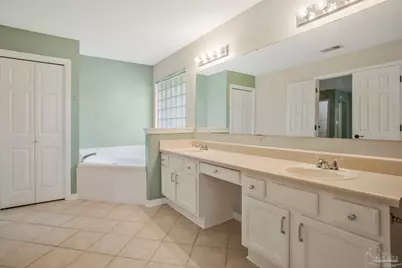 6853 Rickwood Dr, Pensacola, FL 32526 - Photo 12