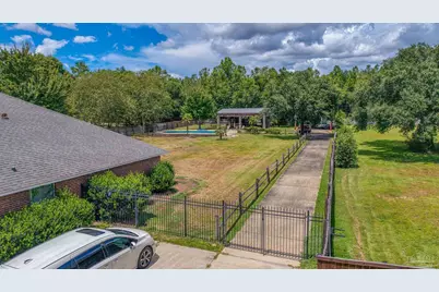 2900 Wallace Lake Rd, Pace, FL 32571 - Photo 46