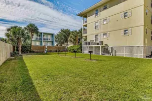 8436 Gulf Ave, Navarre Beach, FL 32566 - Photo 40