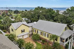 202 Cevallos St, Pensacola, FL 32502 - Photo 2