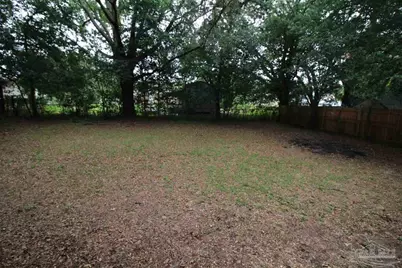 2810 Donley St, Pensacola, FL 32526 - Photo 14