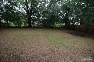 2810 Donley St, Pensacola, FL 32526 - Photo 14