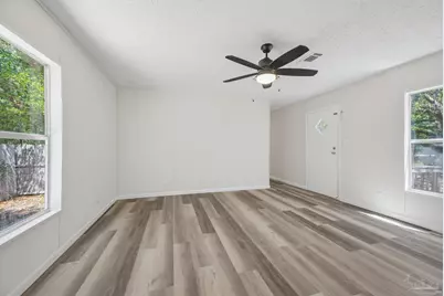 2981 Crittenden Dr, Navarre, FL 32566 - Photo 10