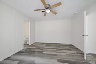2981 Crittenden Dr, Navarre, FL 32566 - Photo 28