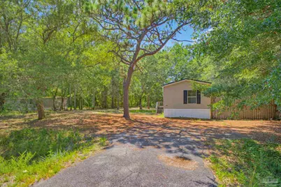 2981 Crittenden Dr, Navarre, FL 32566 - Photo 2