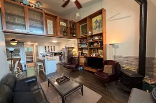 1020 E Jordan St, Pensacola, FL 32503 - Photo 4