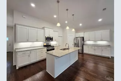 4570 Omaha Dr, Pensacola, FL 32507 - Photo 12