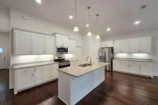 4570 Omaha Dr, Pensacola, FL 32507 - Photo 12