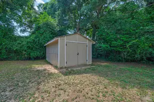 6425 Aspen Ave, Milton, FL 32570 - Photo 20