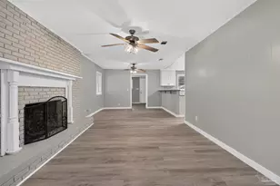 6425 Aspen Ave, Milton, FL 32570 - Photo 18