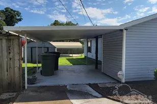 2301 W Mallory St, Pensacola, FL 32505 - Photo 2
