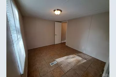 2821 Hillcrest Ave #8, Pensacola, FL 32526 - Photo 14