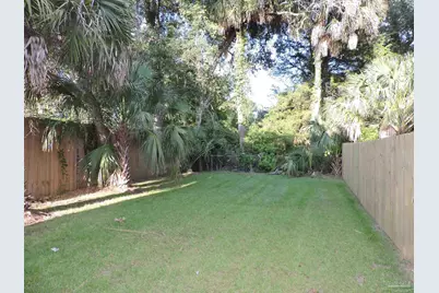 706 N F St #B, Pensacola, FL 32501 - Photo 32