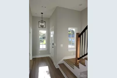 706 N F St #B, Pensacola, FL 32501 - Photo 2