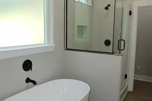 706 N F St, Pensacola, FL 32501 - Photo 22