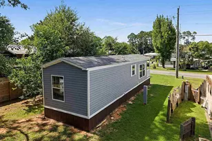30 Buena Vista Dr, Lillian, AL 36549 - Photo 32