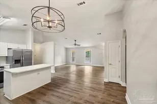 1060 Cobblestone Dr, Pensacola, FL 32514 - Photo 10