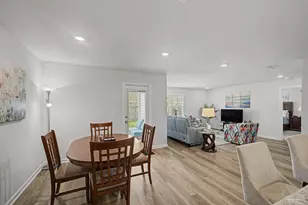 5976 Laurel Oak Dr, Pensacola, FL 32526 - Photo 16