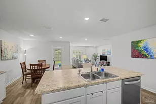 5976 Laurel Oak Dr, Pensacola, FL 32526 - Photo 14