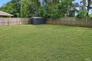 5777 Blackhorse Cir, Pensacola, FL 32526 - Photo 18
