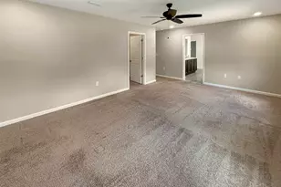 5777 Blackhorse Cir, Pensacola, FL 32526 - Photo 8