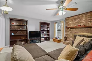 5969 Somerset Dr, Pensacola, FL 32526 - Photo 8