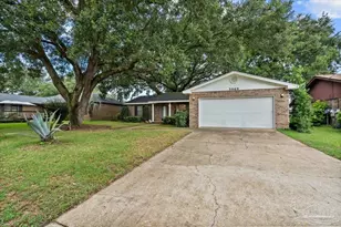 5969 Somerset Dr, Pensacola, FL 32526 - Photo 2