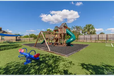 1819 Waterford Sound Blvd, Gulf Breeze, FL 32563 - Photo 28