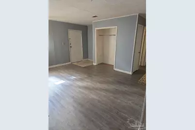 671 E Olive Rd #5, Pensacola, FL 32514 - Photo 2