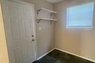 10047 Hillview Rd, Pensacola, FL 32514 - Photo 4