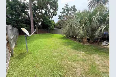 954 Coronado Dr, Gulf Breeze, FL 32563 - Photo 4