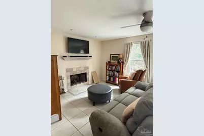 954 Coronado Dr, Gulf Breeze, FL 32563 - Photo 10