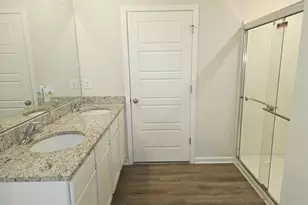 6359 Burrow Ln, Pensacola, FL 32526 - Photo 10